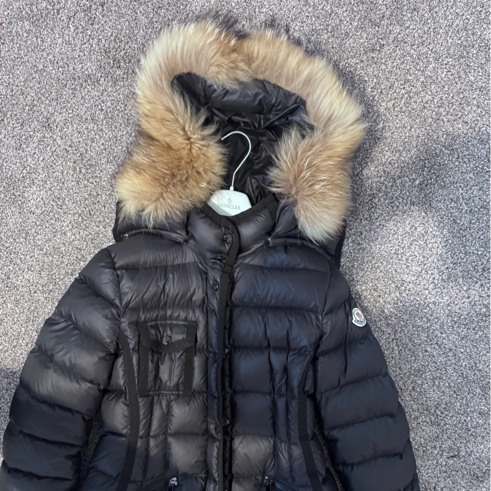 PRISTINE CONDITION 100% AUTHENTIC MONCLER COAT W/… - image 2